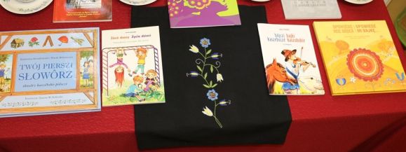 WIĘCEJ KASZUBSKIEGO W SZKOŁACH