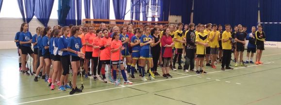 ZWYCIĘSTWO W P&Oacute;ŁFINALE