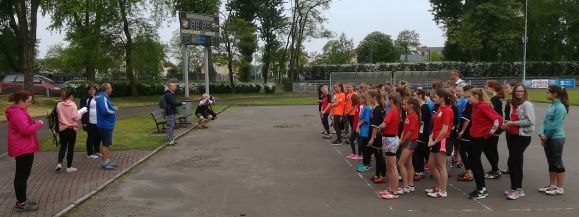 MISTRZOWIE CZW&Oacute;RBOJU