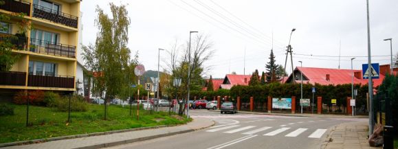 JAŚNIEJ I BEZPIECZNIEJ