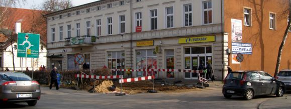 DEPTAK SIĘ POWIĘKSZA