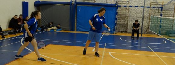 BADMINTONOWA LICEALIADA