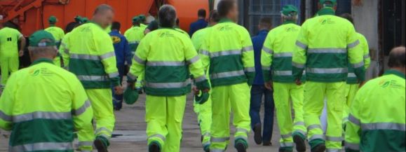 NOWE SZATY PRACOWNIK&Oacute;W