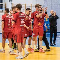 ZWYCIĘSTWO TYTAN&Oacute;W